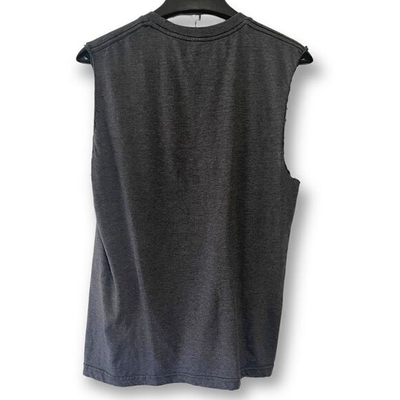 Universal Studio Minions Ba Ba Ba Ba Banana Graphic Sleeveless T-Shirt - Picture 6 of 6